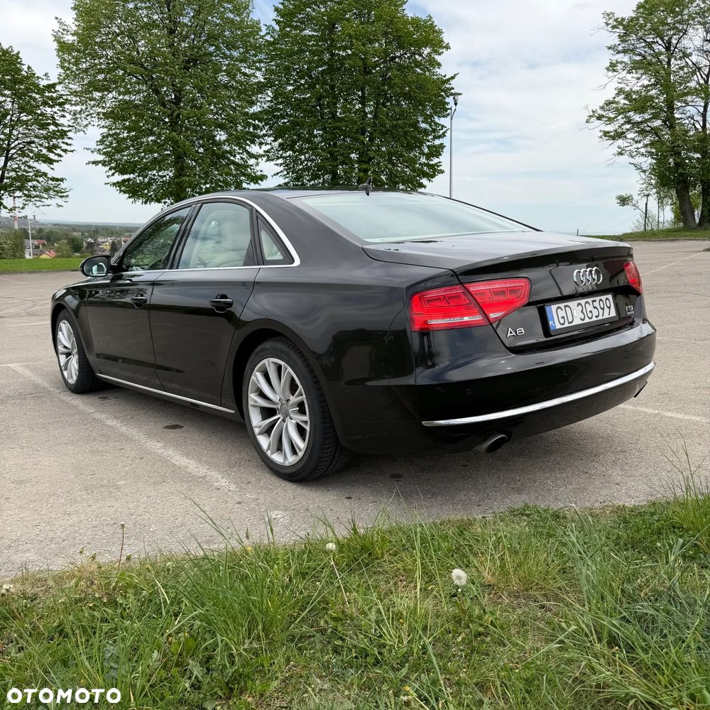 Audi A8 - 7