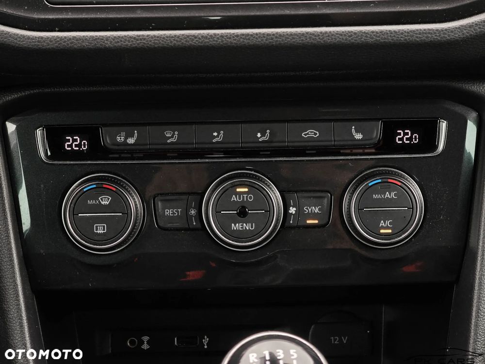 Volkswagen Tiguan 2.0 TDI SCR R-Line - 28