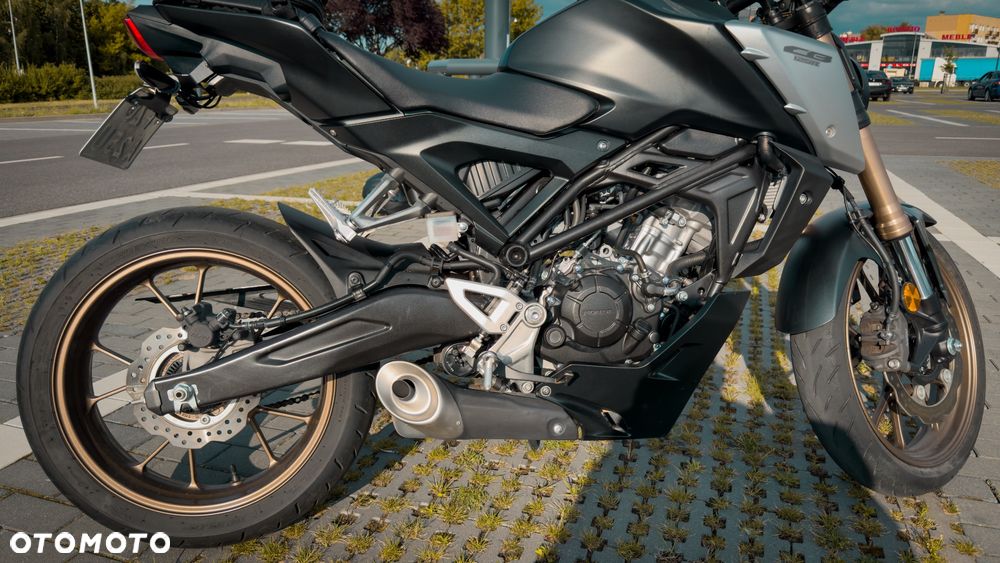 Honda CB - 15