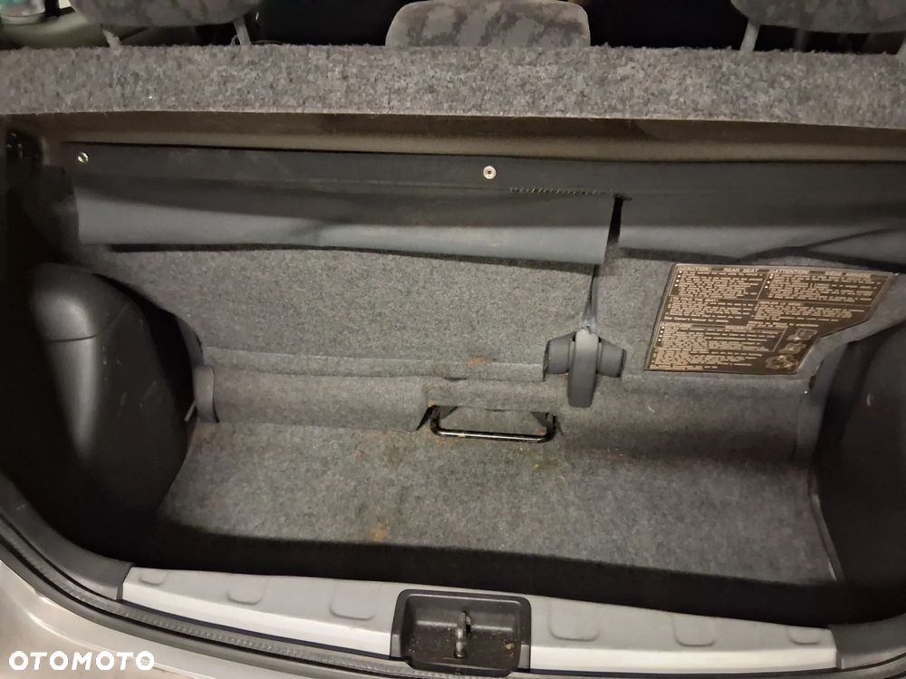 Toyota Yaris 1.4 D-4D Terra - 5