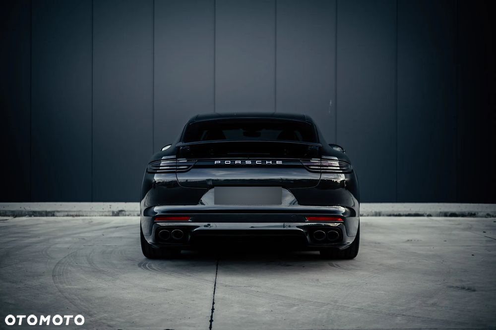 Porsche Panamera 4 - 15