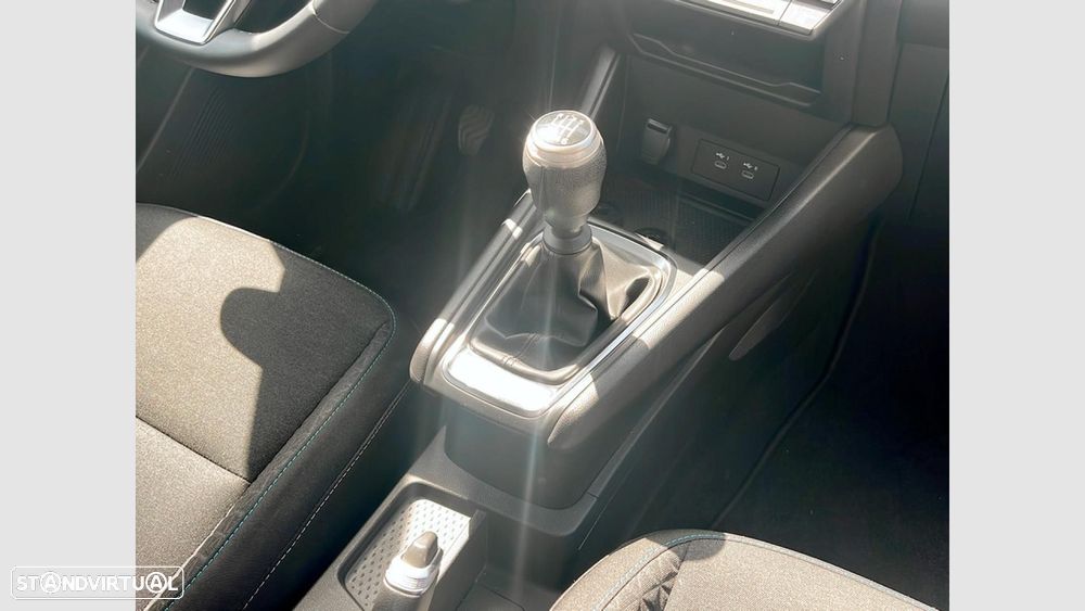 Renault Captur - 23
