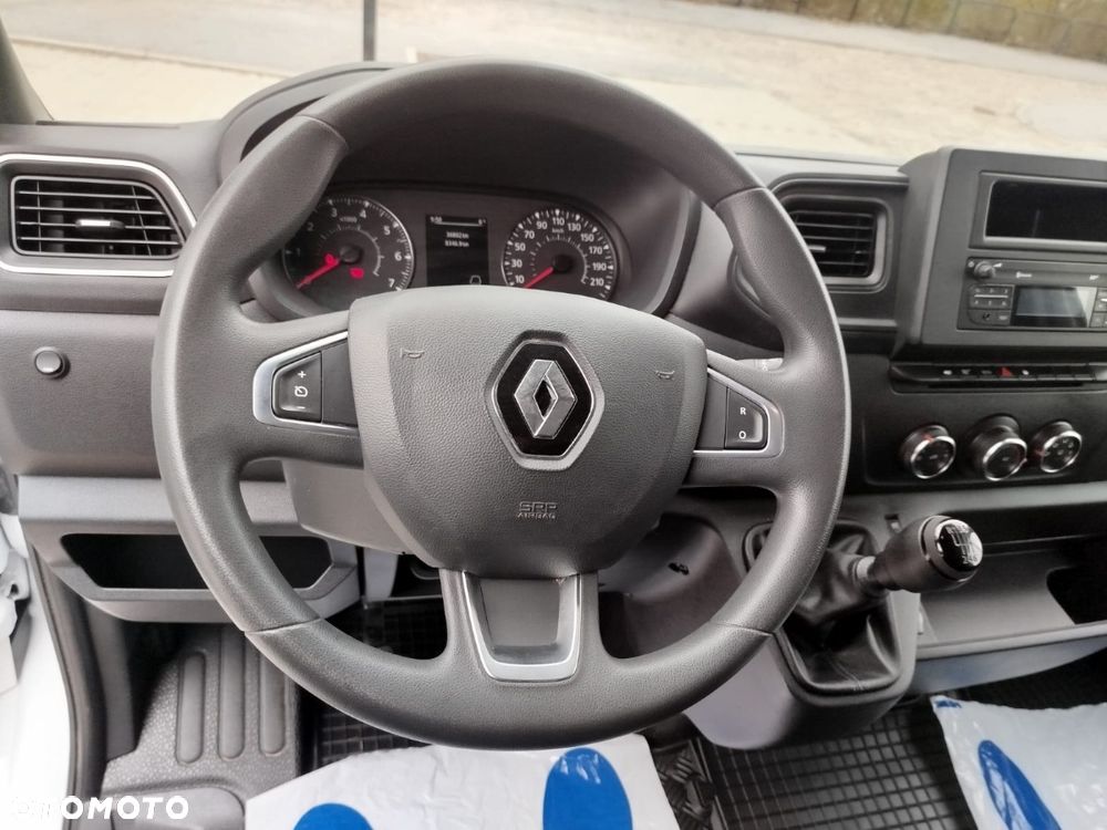 Renault Master - 18