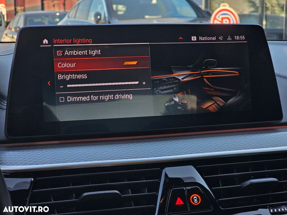 BMW Seria 5 520i Aut. M Sport Edition - 26