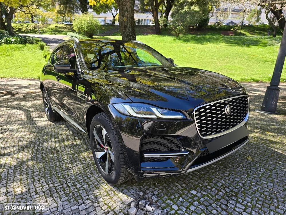 Jaguar F-Pace — fotografia 13