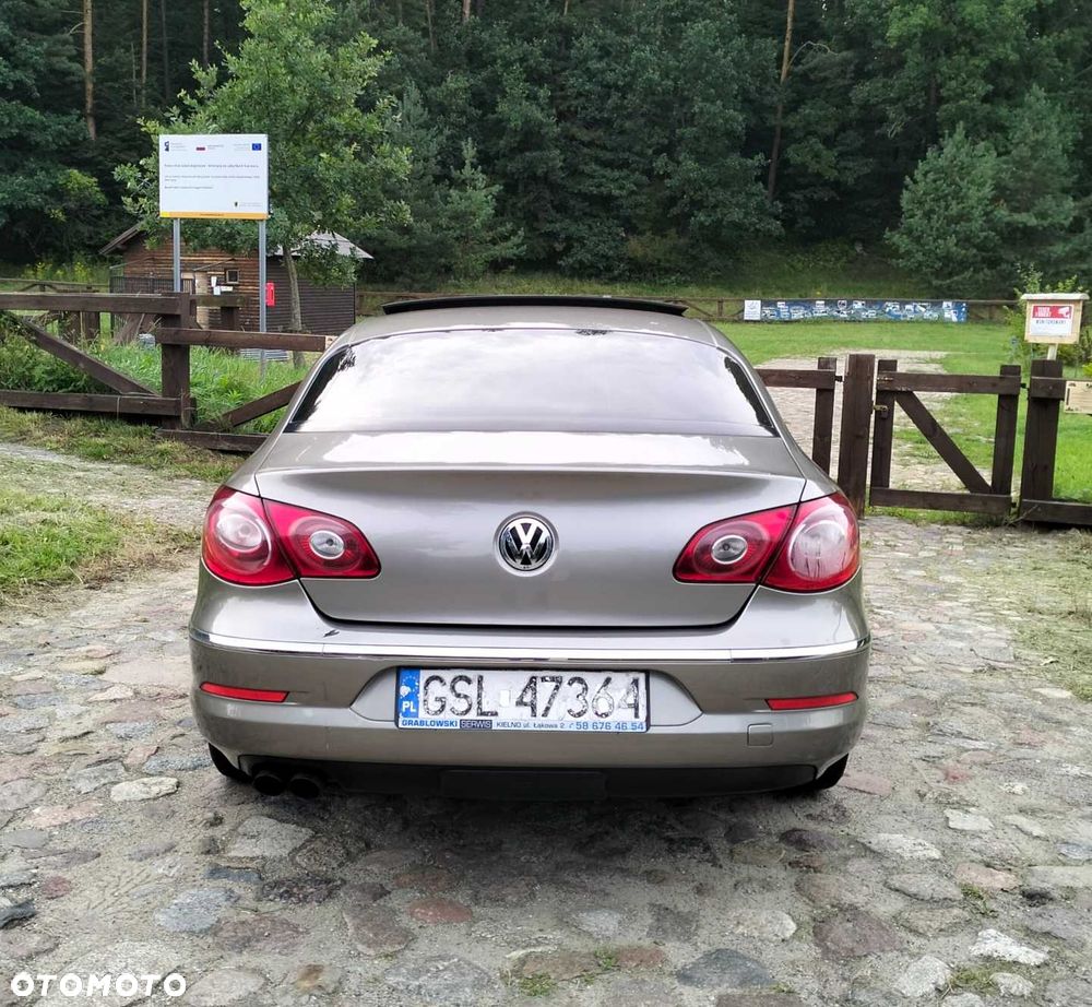 Volkswagen Passat CC - 4