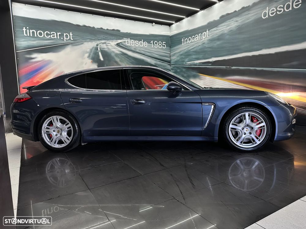 Porsche Panamera Turbo PDK - 6