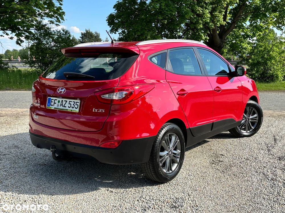 Hyundai ix35 1.6 2WD Fifa World Cup Edition - 4