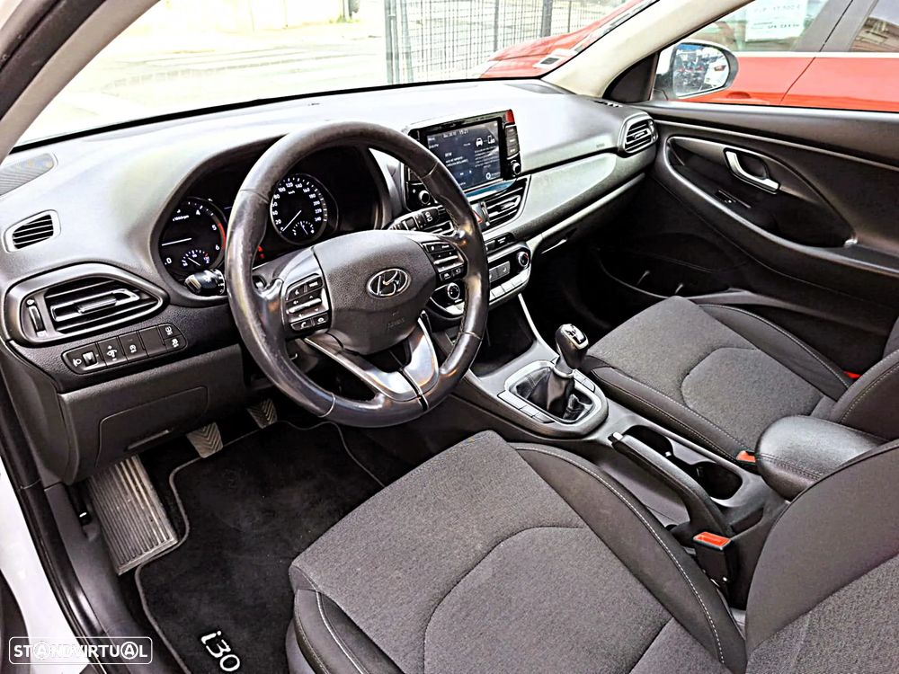 Hyundai i30 SW 1.6 CRDi Style - 29