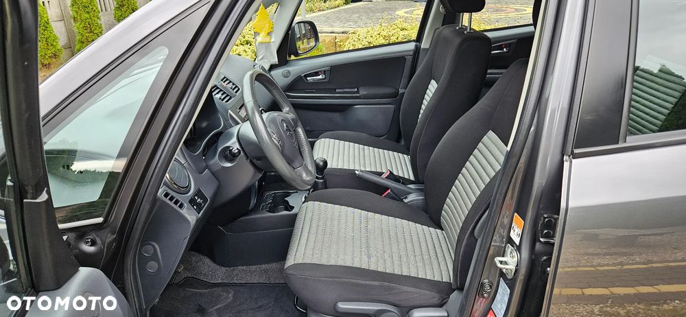Suzuki SX4 1.6 VVT 4x2 City - 8