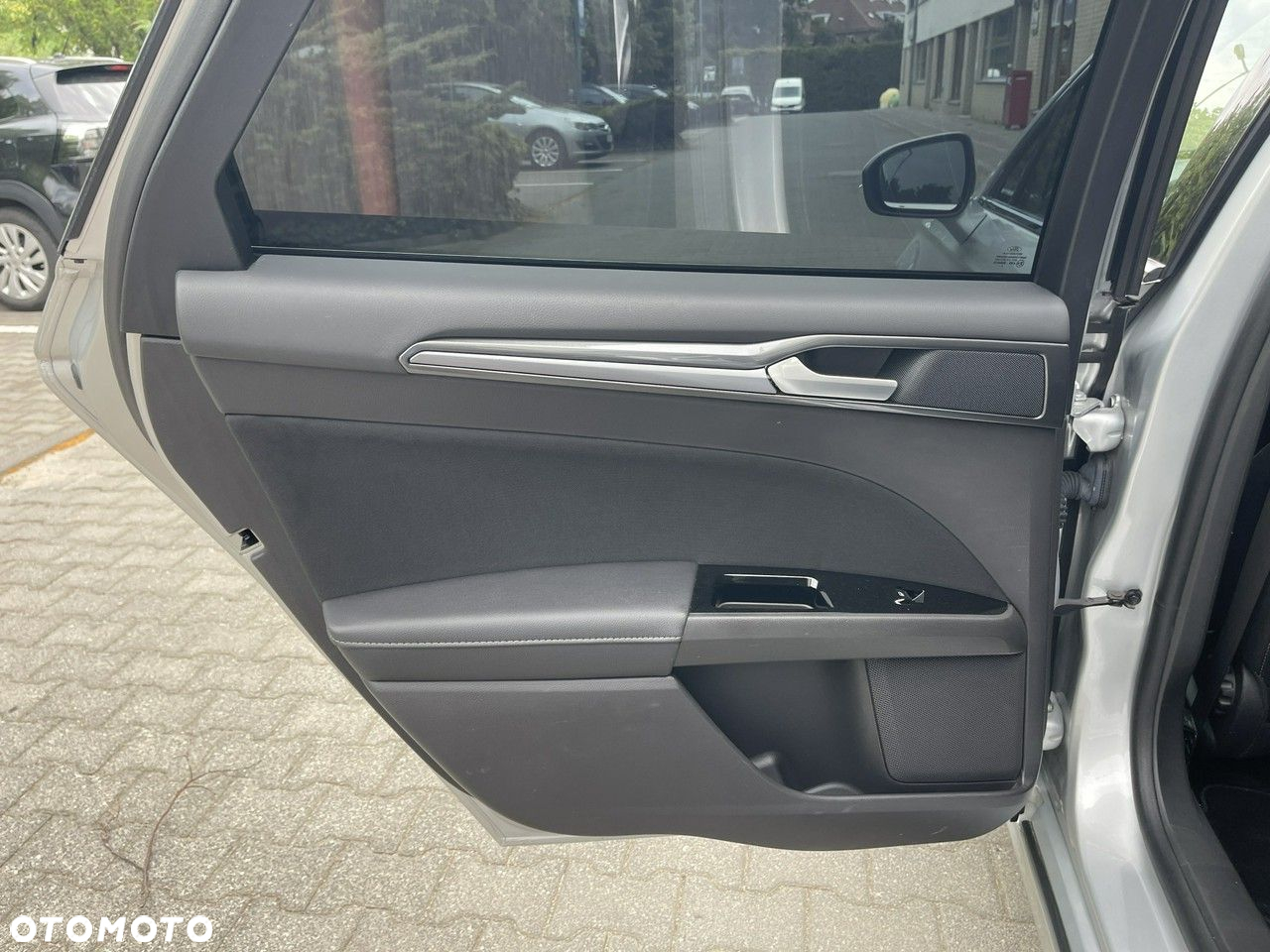 Ford Mondeo - 22