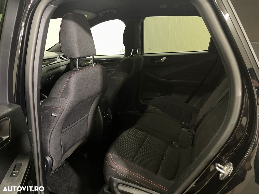 Ford Kuga 2.5 Duratec FHEV ST-LINE - 11