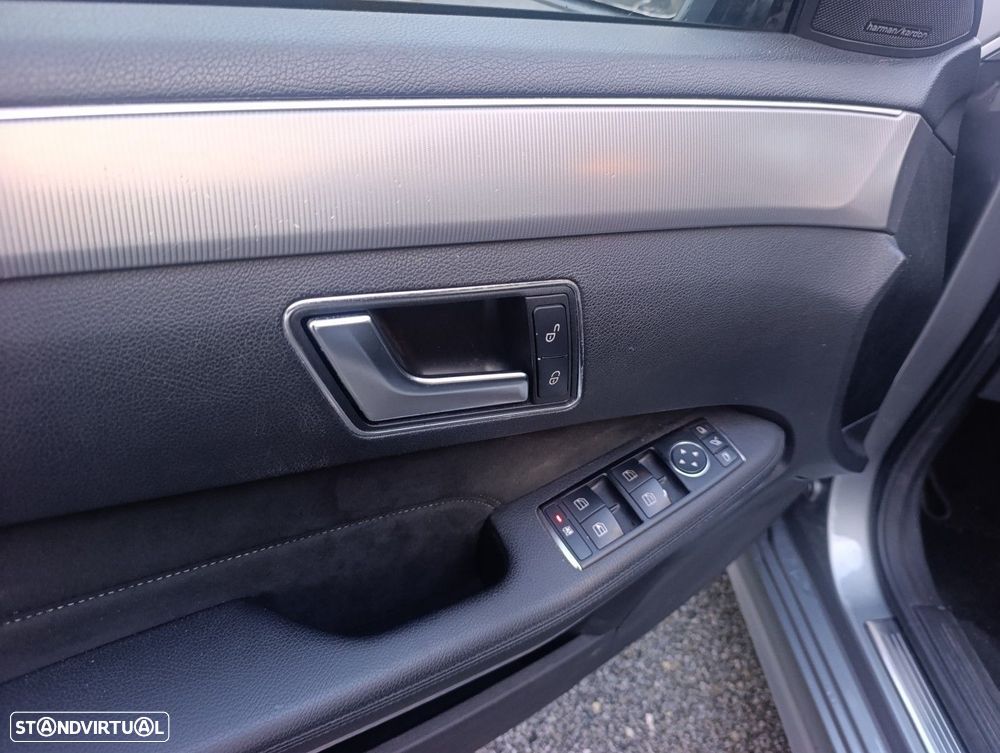 Mercedes-Benz E 300 - 8