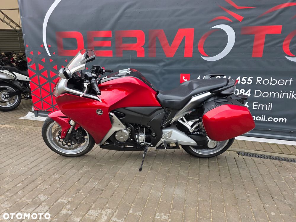 Honda VFR - 5