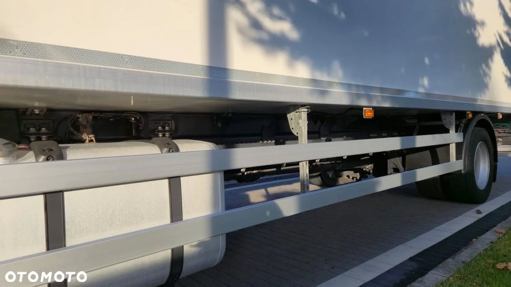 Scania SCANIA///P280///2022///CHŁODNIA///DŁUGOŚĆ 9 METRÓW/// 22 EUROPALETY///AGREGAT///KAMERA/// NAWIGACJA///FULL LED///IDEALNY STAN - 25