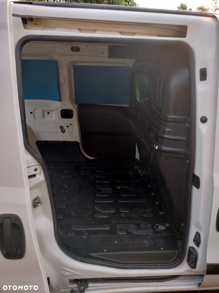 Fiat DOBLO - 14