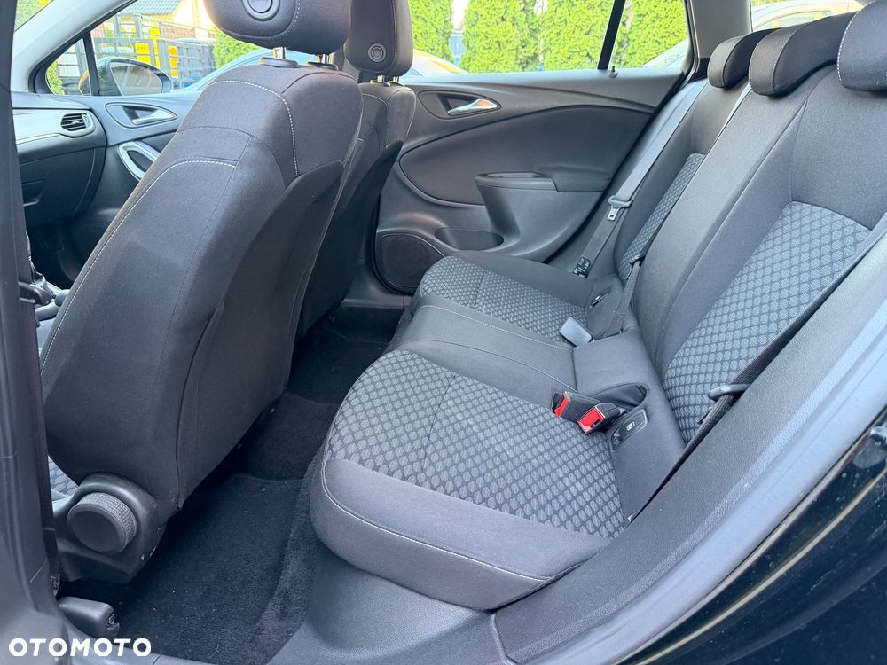 Opel Astra 1.4 Turbo Active - 29