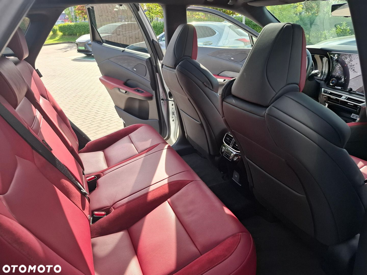 Lexus RX - 23