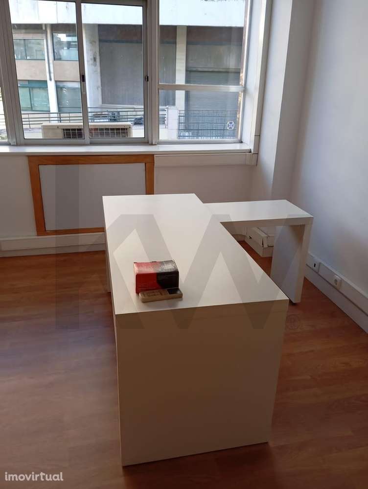 Espaço para Escritório ou Clínica -135m2 - com Estacionamento - Grande imagem: 5/26