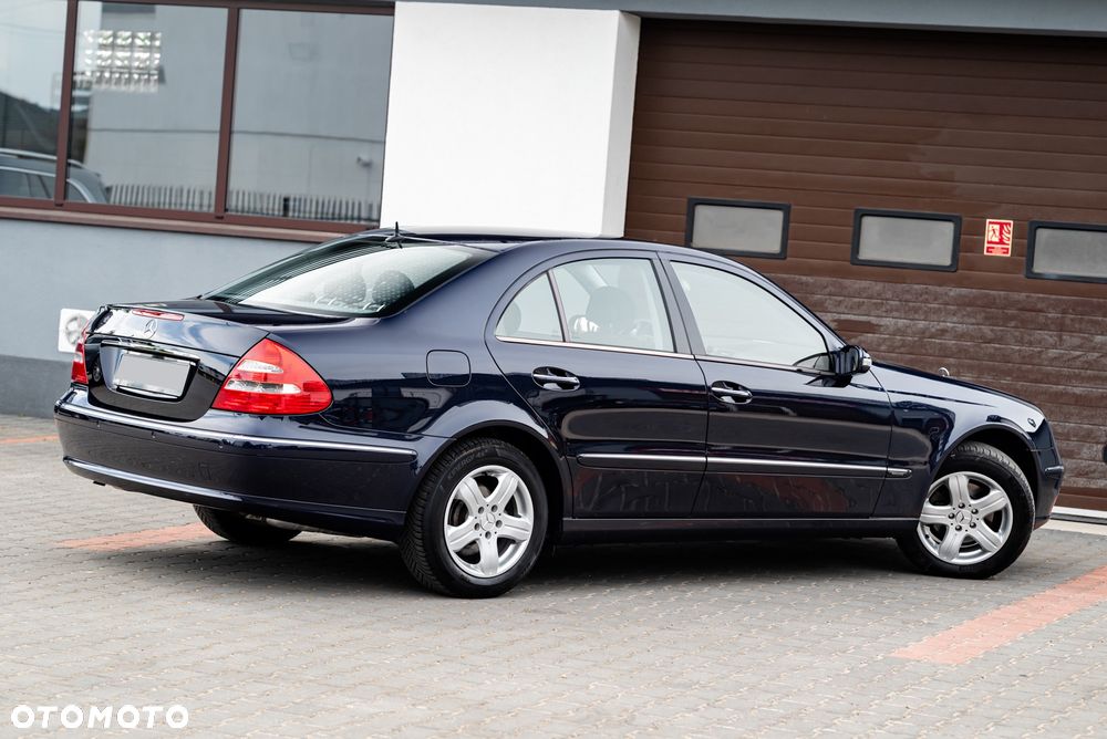 Mercedes-Benz Klasa E 200 Kompressor Automatik Elegance Sport Edition - 15