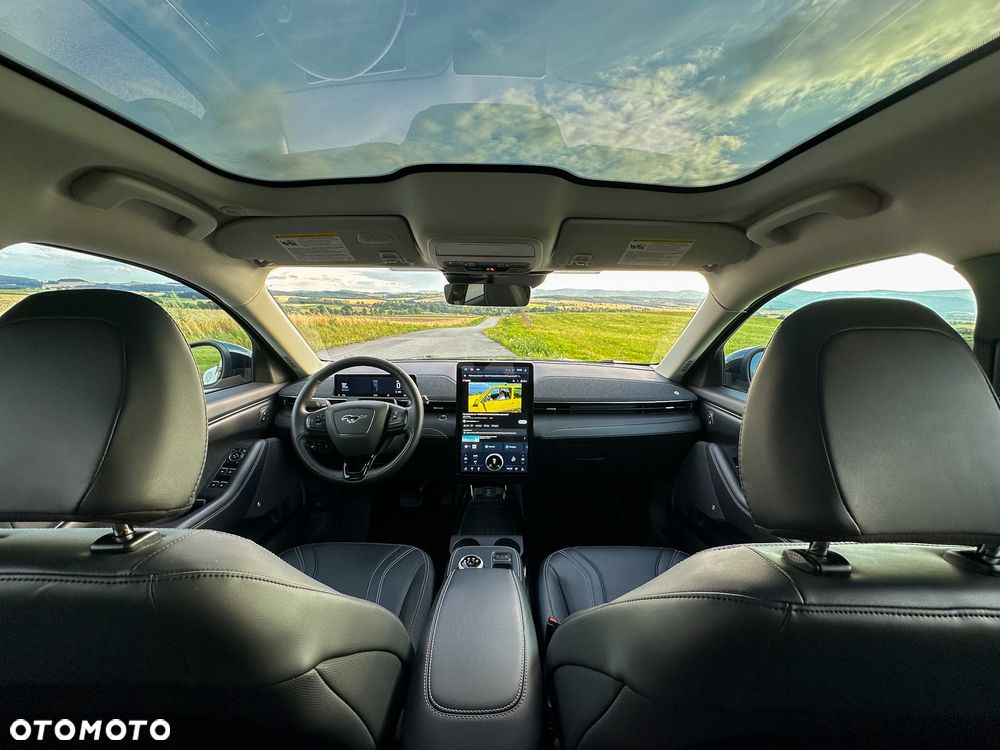 Ford Mustang Mach-E PREMIUM - 6