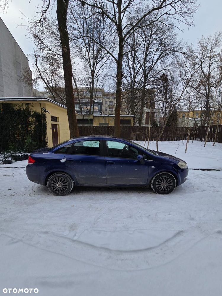 Fiat Linea 1.4 T-Jet 16V Dynamic - 12