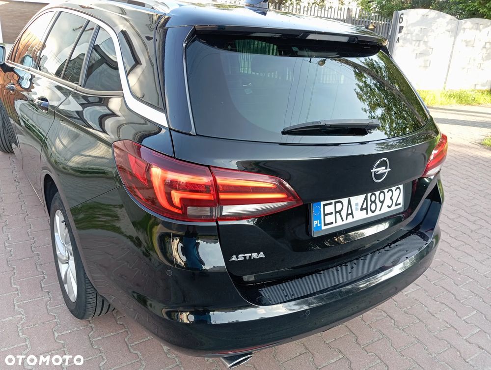 Opel Astra 1.6 BiTrb D (CDTI) Start/Stop Innovation - 14