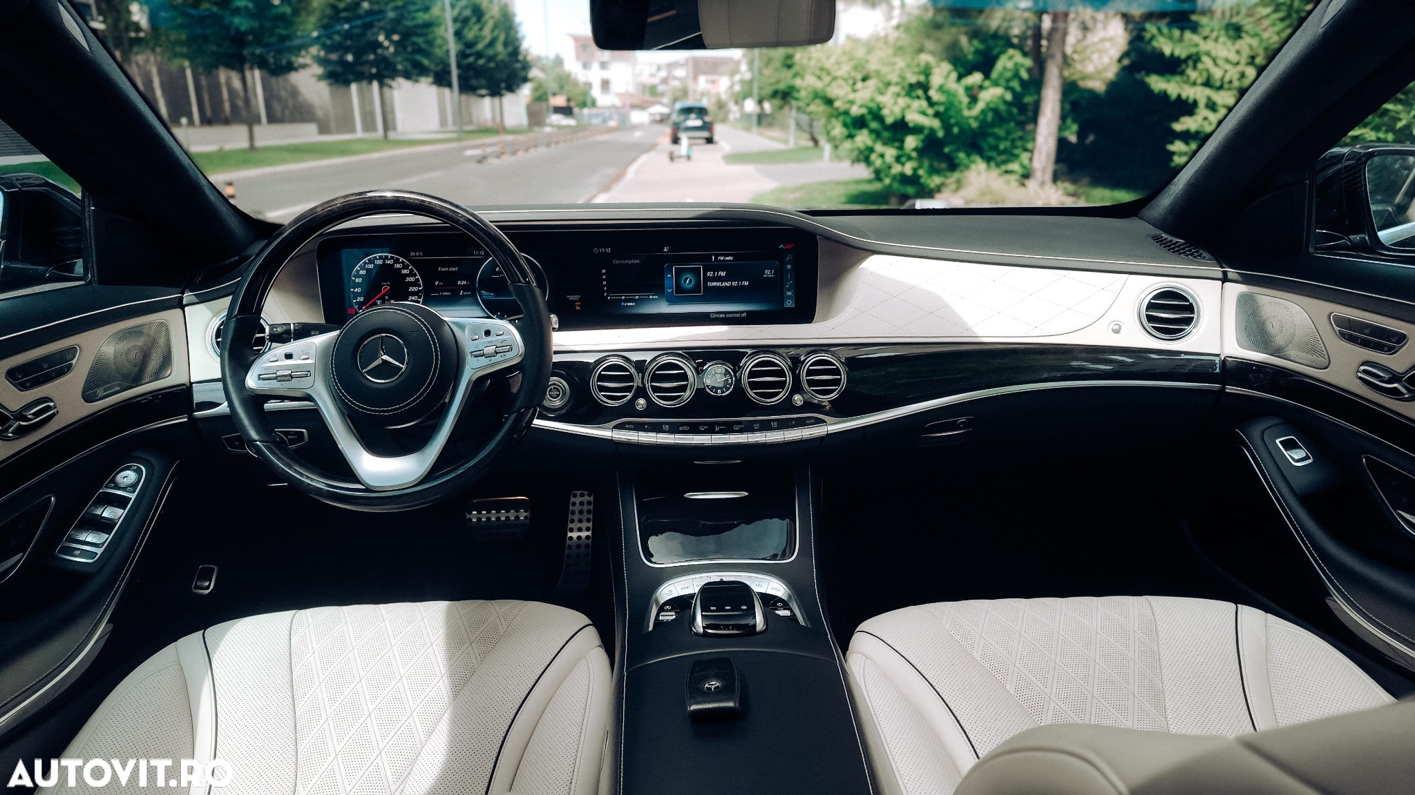 Mercedes-Benz S 400 d 4MATIC Long Aut - 17