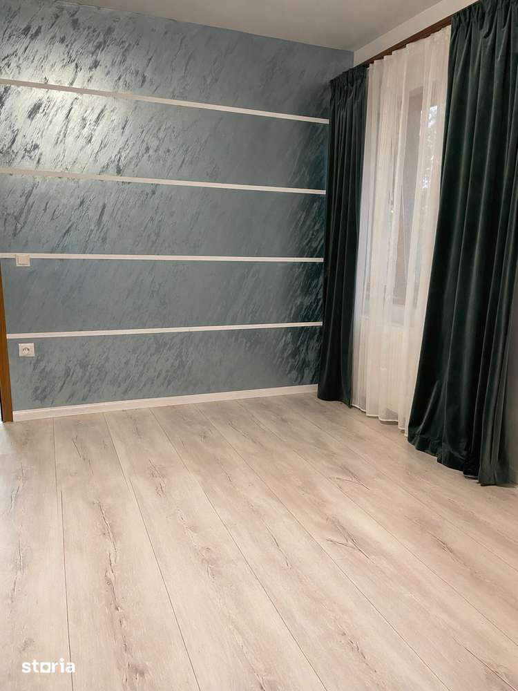 Apartament  3 camere, bucatarie open-space - Imagine principală: 2/13