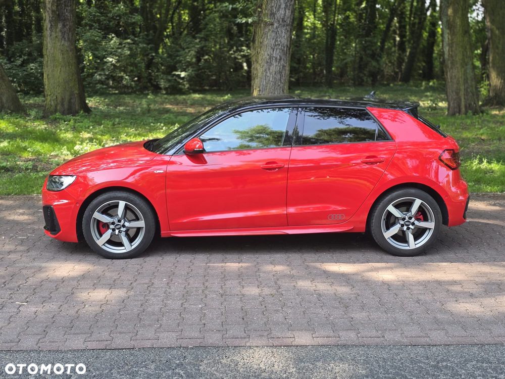 Audi A1 Sportback 40 TFSI S tronic S line - 2