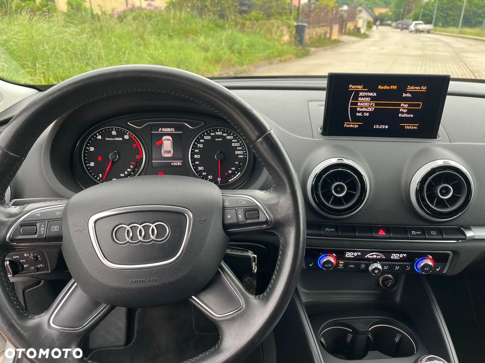Audi A3 3-drzwiowe 1.4 TFSI Ambiente - 8