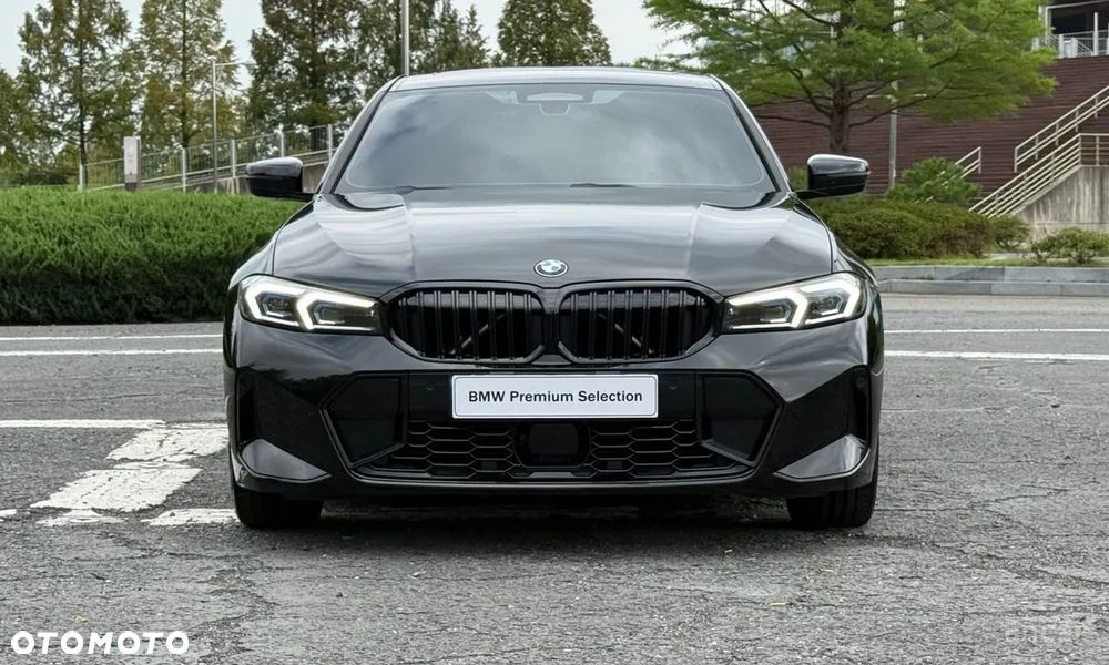 BMW Seria 3 320i M Sport Edition sport - 3