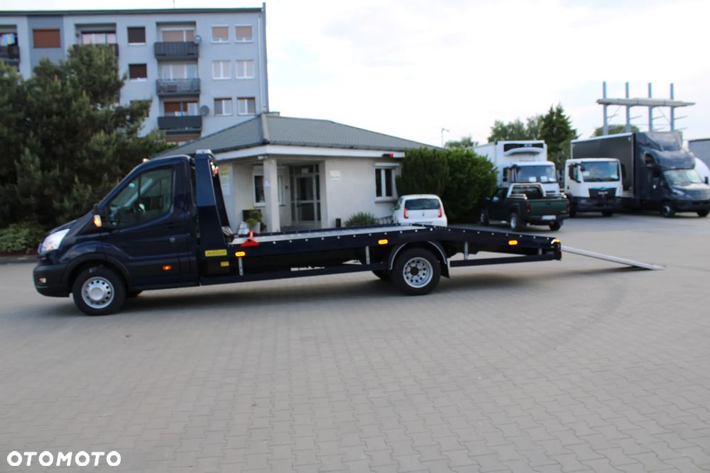 Ford Transit - 10