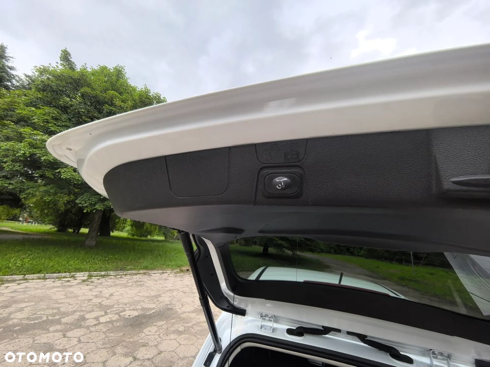Ford C-MAX 1.0 EcoBoost Titanium ASS - 35