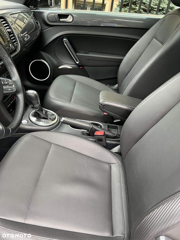 Volkswagen Beetle 2.0 TDI Sport DSG - 2