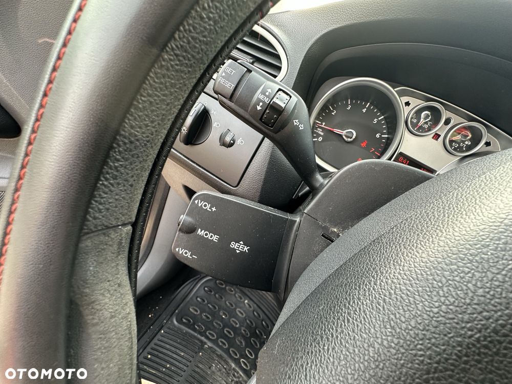 Ford Focus - 13