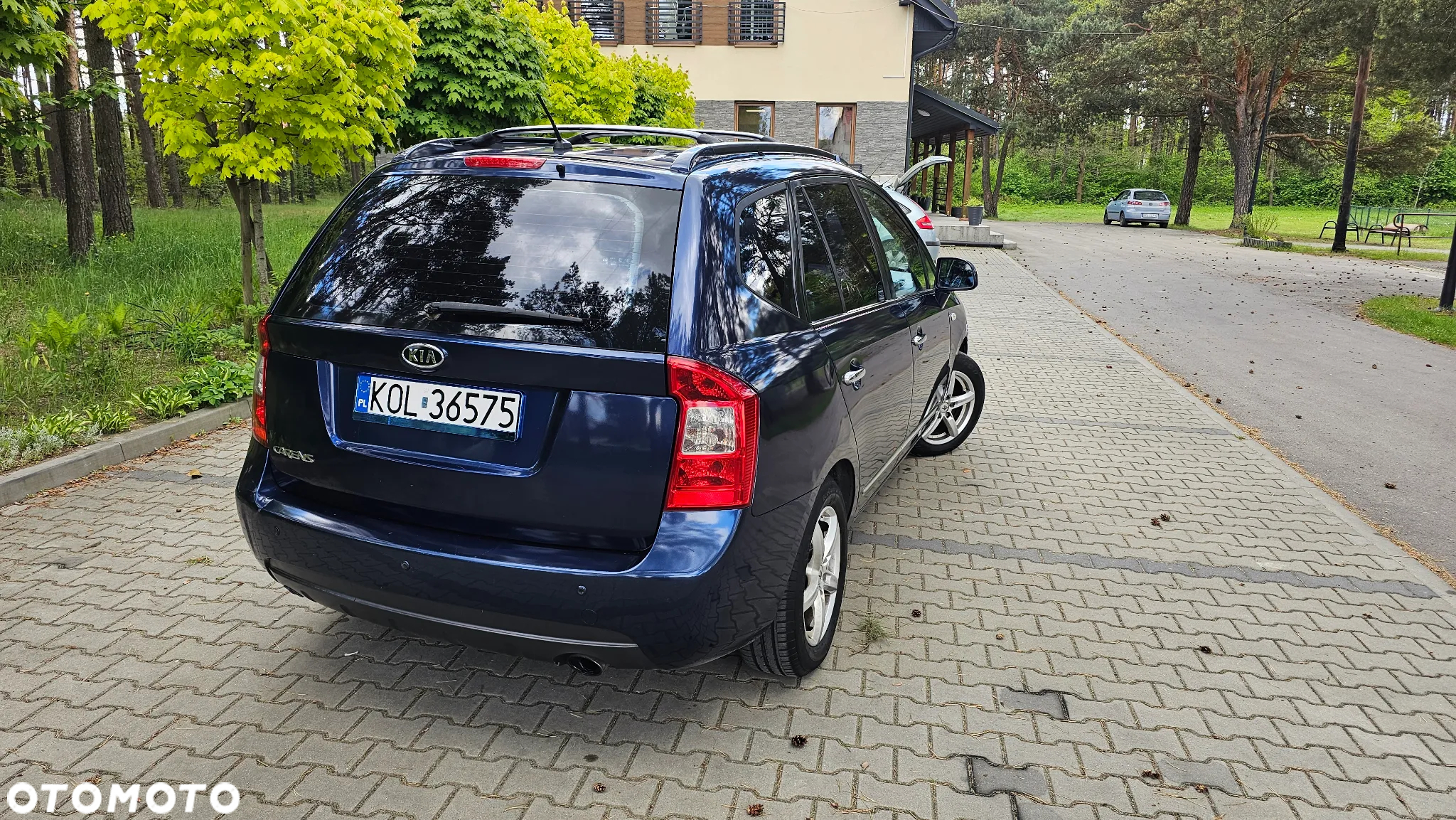 Kia Carens 2.0 EX - 6