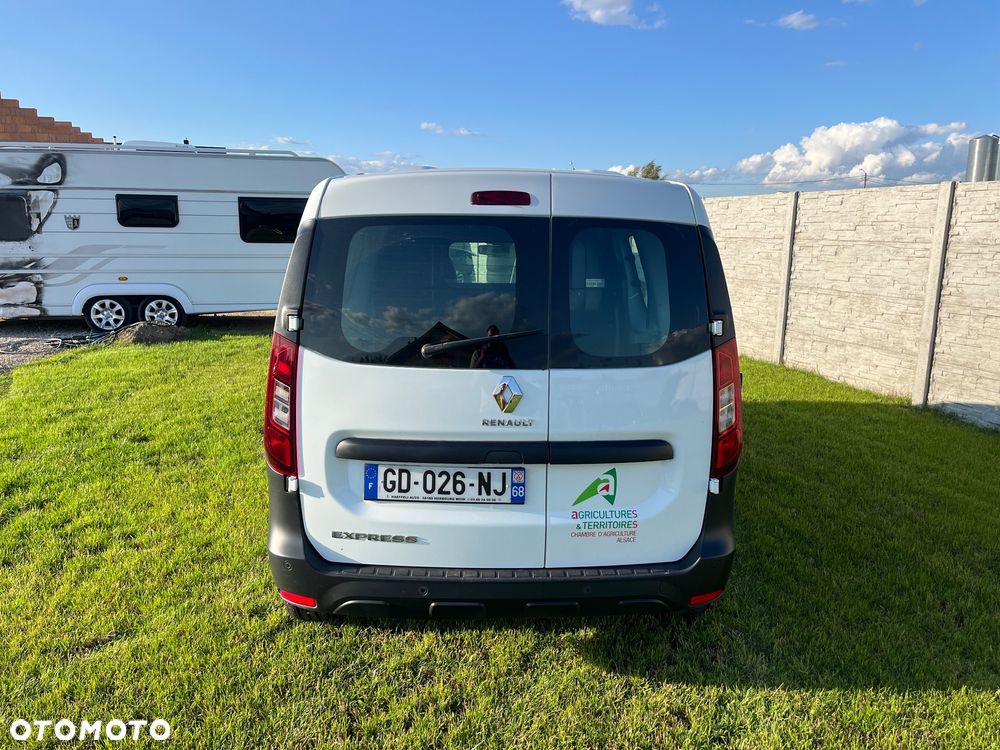 Renault Express - 6