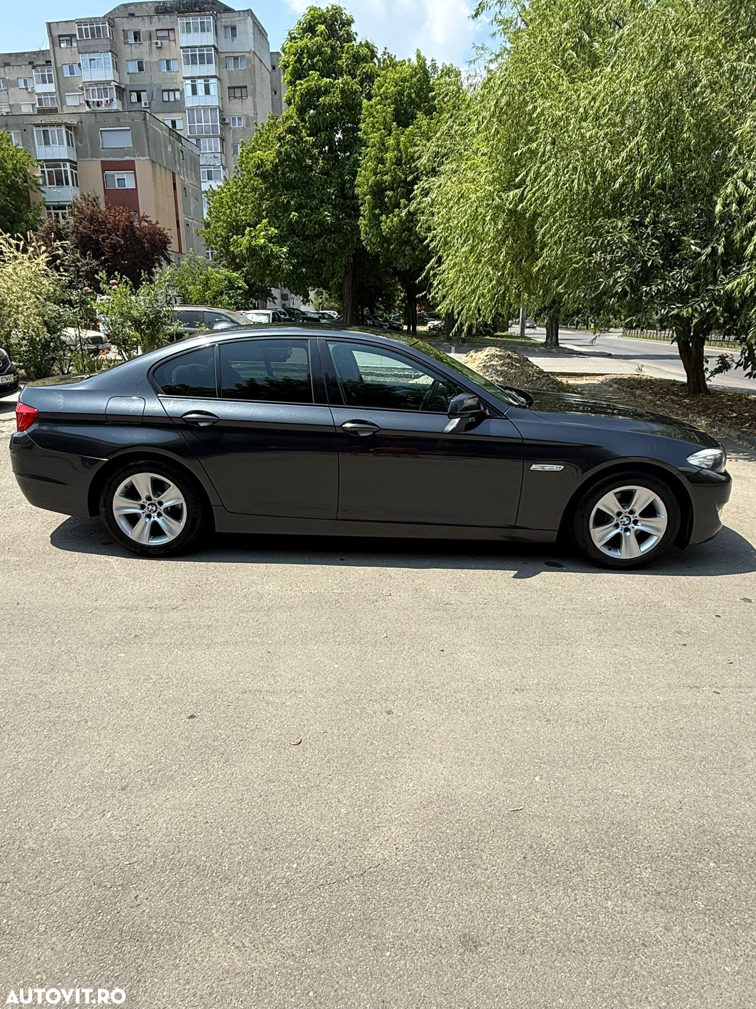 BMW Seria 5 530d Aut. - 4