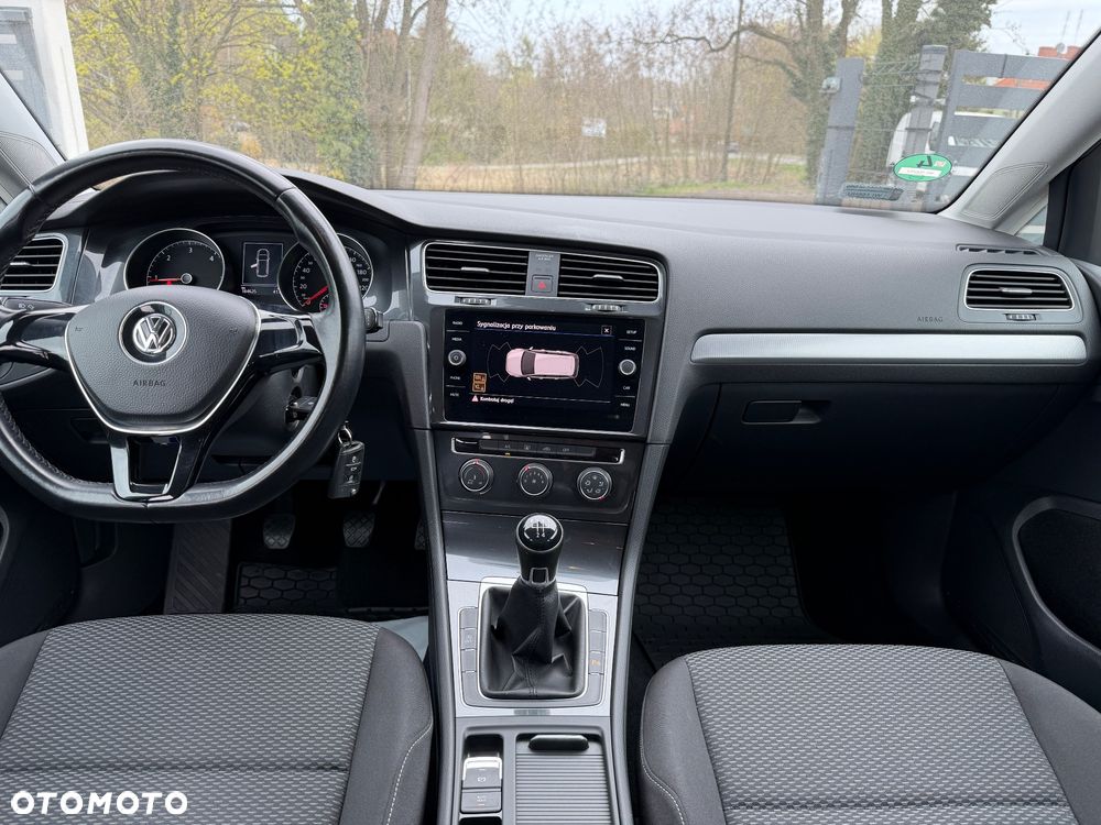 Volkswagen Golf 1.6 TDI BMT Comfortline - 14
