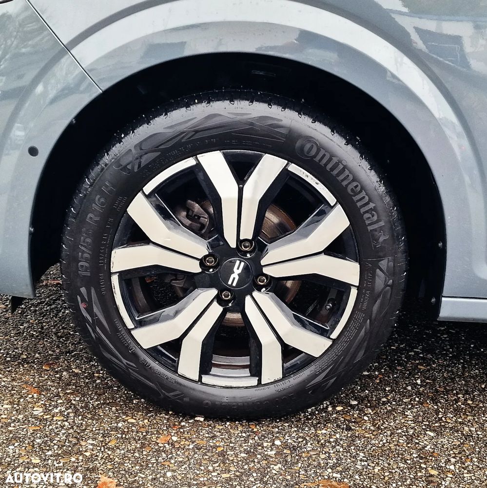 Dacia Logan TCe 90 CVT Journey - 8