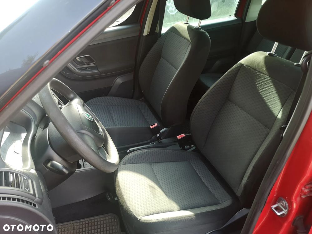 Skoda Roomster 1.2 TSI Comfort PLUS EDITION - 8