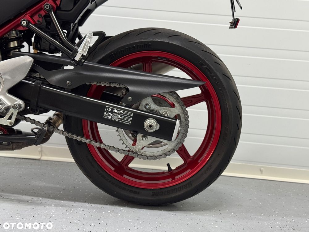 Suzuki SV - 15