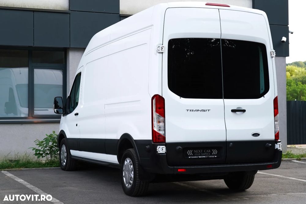 Ford Transit - 12