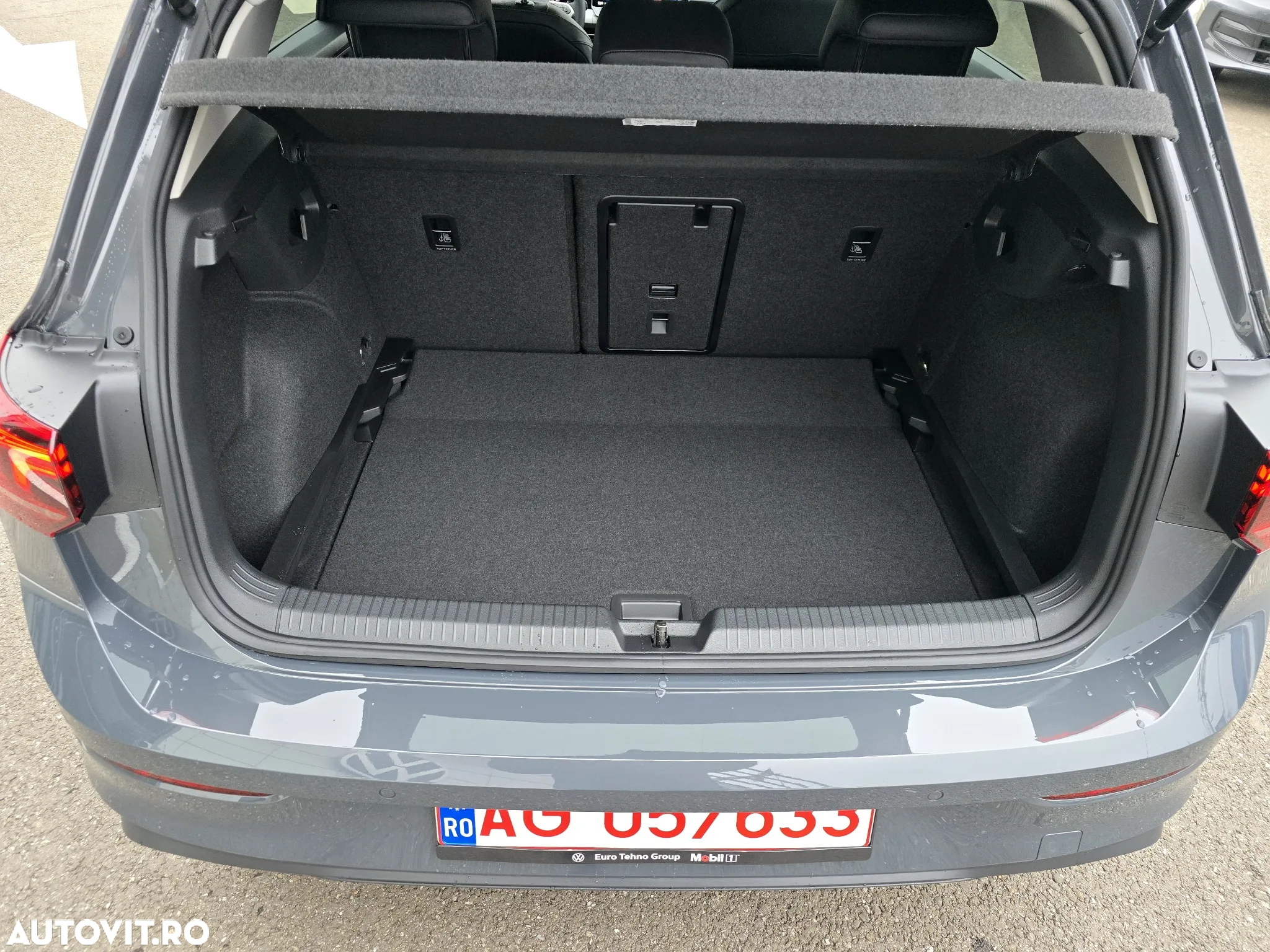 Volkswagen Golf 1.5 eTSI DSG MHEV Advanced - 15