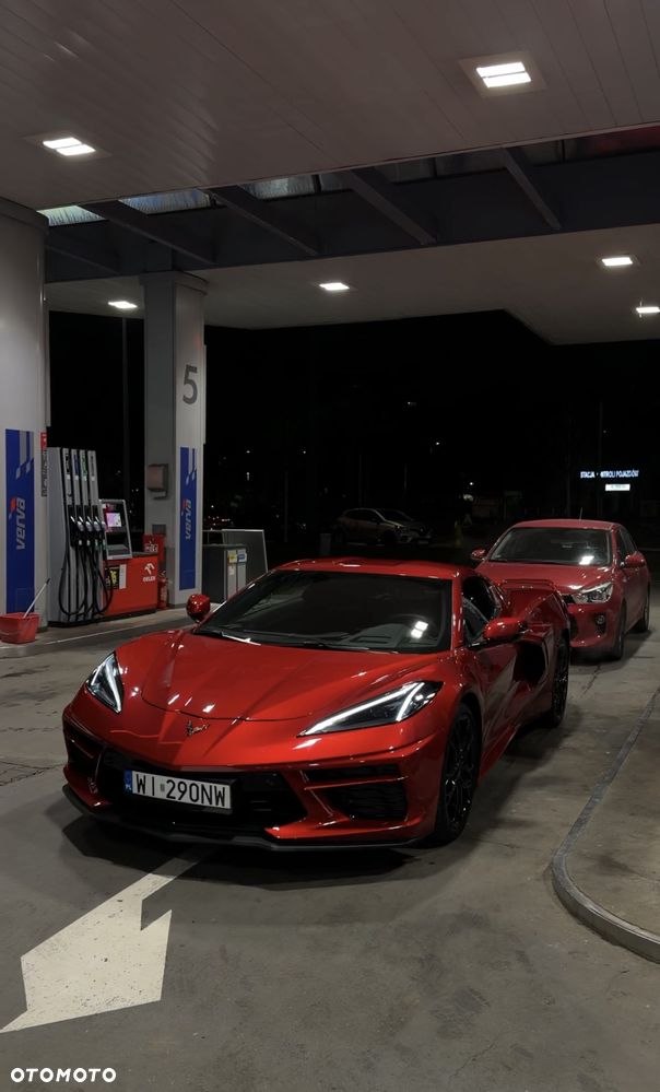 Chevrolet Corvette - 1