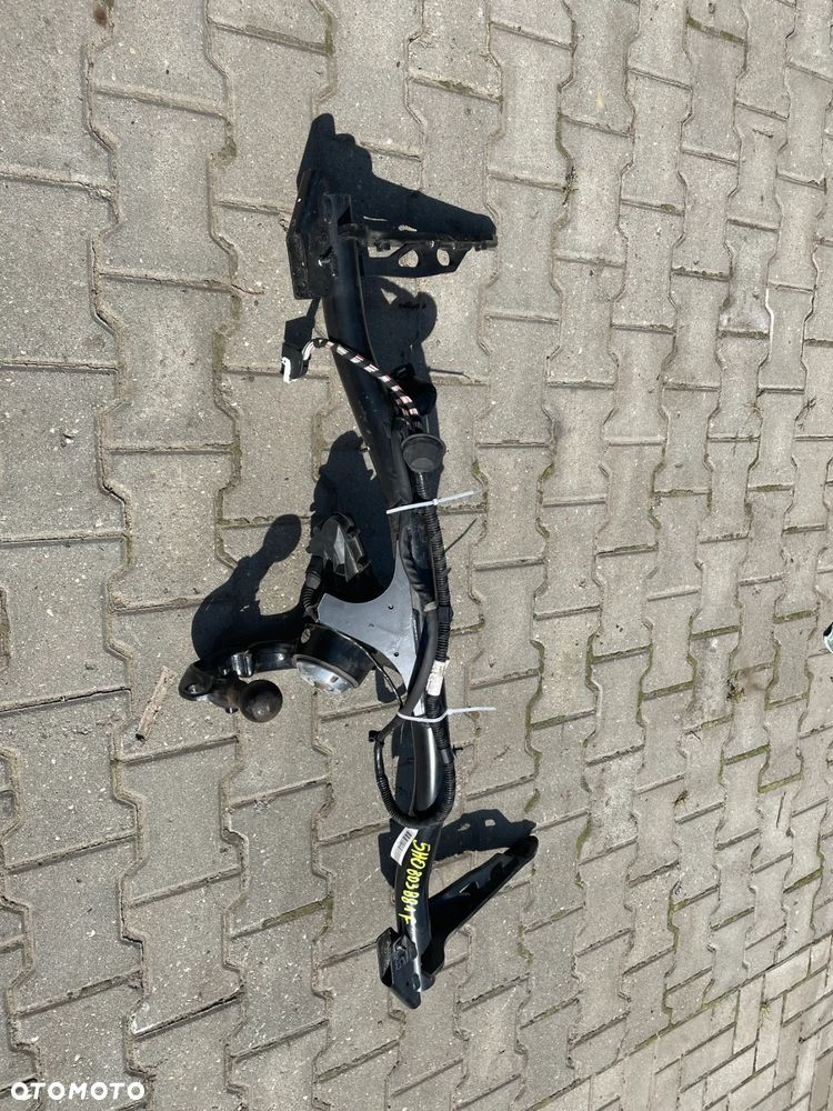 HAK HOLOWNICZY GOLF VIII  5H0803881F - 1