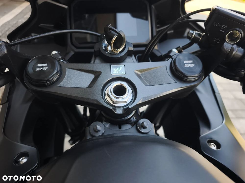 Honda CBR - 16