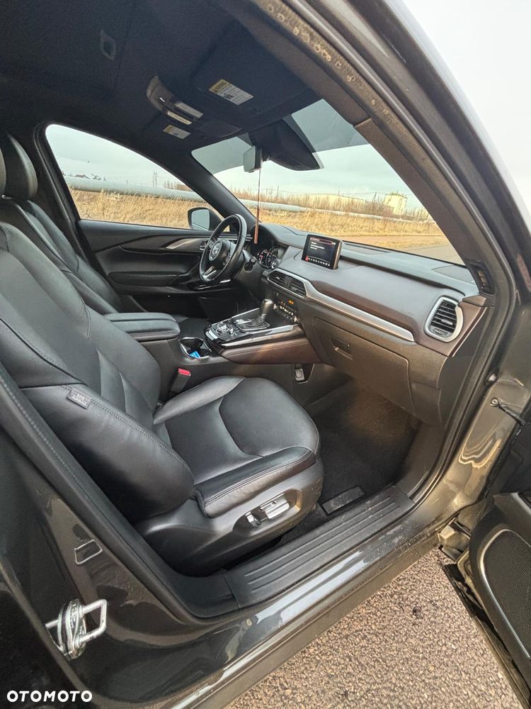 Mazda CX-9 - 18