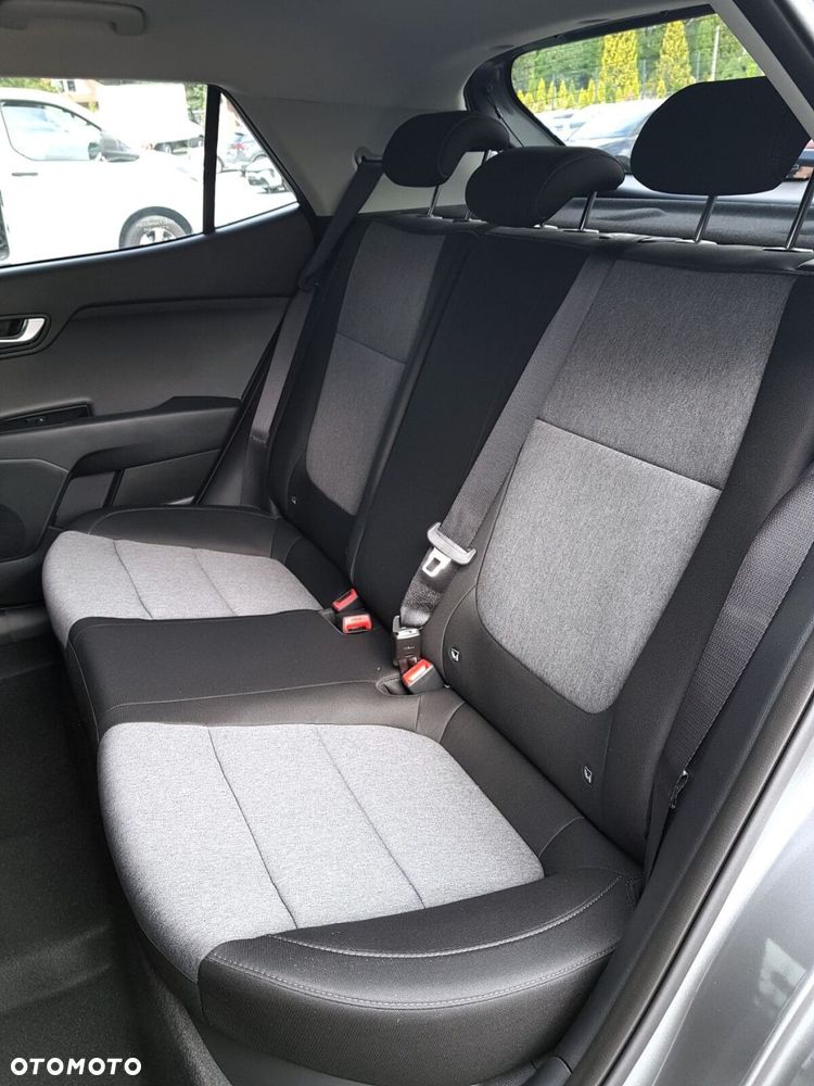 Kia Stonic - 28